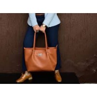 Leather Design logo - Similar company to Edhini