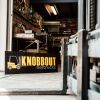 Knobbout Heftrucks logo - Similar company to Van Hooff Heftrucks