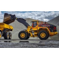 Yellowdozer Rental & sales logo - Similar company to Ztz Logistics B.V.
