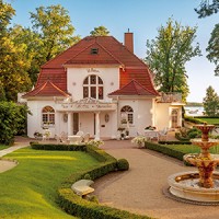 Villa Contessa logo - Similar company to Saatmunich Design Gmbh