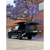L&G Chivalry Aluminum Canopy and Toolbox logo - Similar company to T.C Boxes Australia Pty Ltd