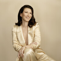 Zori Art Portrait logo - Similar company to Collaborative Art® Team Building