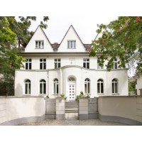 PROBANDT - Lawyers and Notaries logo - Similar company to Filusch Fiore Kommunikations.Design