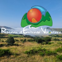 Réseau d'Entraide Volontaire - Solidarités Jeunesses logo - Similar company to Repères