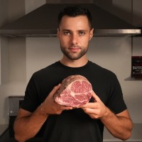 MaxTheMeatGuy logo - Similar company to Brainchild