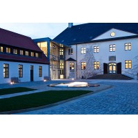 Theißen und Partner Architekten logo - Similar company to Max&Moritz Architektur