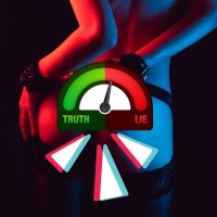 Social media is just fake : don't get depressed by TikTok / Instagram - Real bodies behind filters logo - Similar company to Buzz - Reel & Tiktok Agentur
