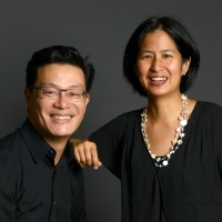 Rosa & Daniel Photography logo - Similar company to Sky Yutaka