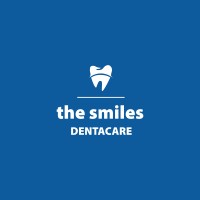 The Smiles Dentacare logo - Similar company to Creative Roots Studios