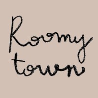 Roomytown logo - Similar company to Goodlines Studio