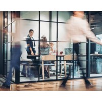 Stratosphere Media Group logo - Similar company to Maly Marketing