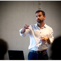 Christian Grinner - Conferencias Corporativas logo - Similar company to Female Circle