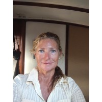 English tutor logo - Similar company to English Tutor