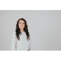 Persoonibrändi Agentuur | Personal Branding Agency logo - Similar company to Bloom Studio | Branding & Marketing Agency