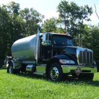 Lin's Propane Trucks logo - Similar company to Tampa Bay