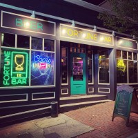 Fortune Bar logo - Similar company to Solid Liquid