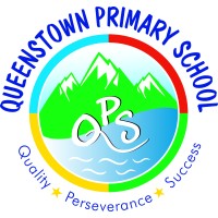 Queenstown Primary School logo - Similar company to Otago Boys' Foundation