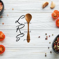 Little Round Spoon logo - Similar company to Freshgro Australia