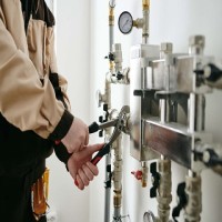 Master Plumbing Riverside logo - Similar company to Plumbing Solutions