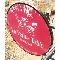 LA PETITE TABLE LILLE logo - Similar company to Novincept