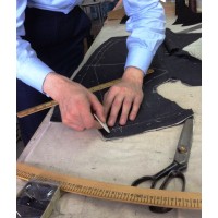 Henry Bailey Bespoke Tailoring Studio - The Tailor's Tailor - Top Bespoke Tailoring Service logo - Similar company to Munro Tailoring