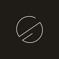 Smakosh logo - Similar company to Turbo Host