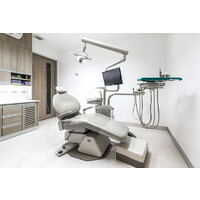 Far-Gam Private Dental Clinic logo - Similar company to Schottlander