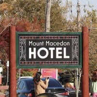 Mount Macedon Hotel logo - Similar company to Massalia Amsterdam