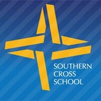 The Southern Cross School logo - Similar company to T-Educa Ltda