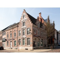 Lardenoit Finance & Insurance logo - Similar company to Miglia