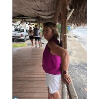 Travel with Menna logo - Similar company to Travel Whisper