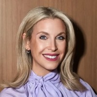 Samantha Brown - Wardrobe Stylist (NYC & Miami) logo - Similar company to Sfsnyc