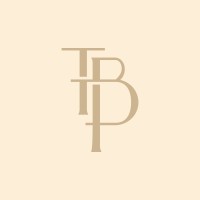 taylorblairphoto | Hotel + Travel Photography logo - Similar company to M Portrait Photography