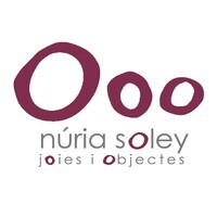 Núria Soley. Ceramista logo - Similar company to Paula Sousa Studio