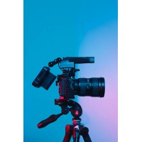 Independent Filmmaker logo - Similar company to Unate