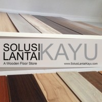 SolusiLantaiKayu.com logo - Similar company to Pt Bispro Consulting