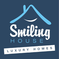 Smiling House Luxury logo - Similar company to Hospitable Hosts