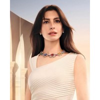 Anne Hathaway logo - Similar company to Herbal Cacao
