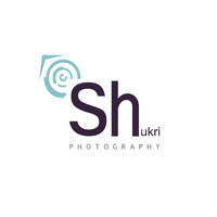 Shukri Photography & Design logo - Similar company to Maxabow