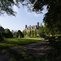 Gileston Manor Estate logo - Similar company to Mansion 28