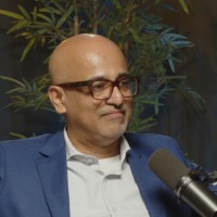 Vision Voices logo - Similar company to The Ocean Straw Group