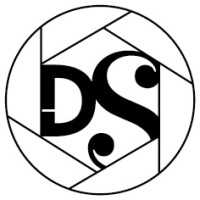 Delphine Studio logo - Similar company to Irina Photographe - Evénements - Portraits - Famille - Lifestyle