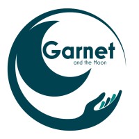 Garnet and the Moon logo - Similar company to Monforte Studio