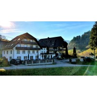 Landhaus Langeck logo - Similar company to Bader Suites