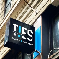 Ties Lounge & Rooftop