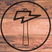 Thunderbolt Chicago Axe Throwing