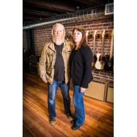 Lollar Guitars logo - Similar company to Mad Professor Amplification Ltd