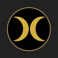 Las dos Lunas logo - Similar company to Straight Up Bars