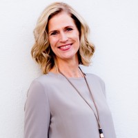 Nicole Müller Apotheken-Coach logo - Similar company to Grafikdesignschule Manuel Fritz