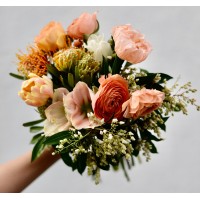 Branch and Bulb Floral Co. logo - Similar company to Halcyon Illuminator